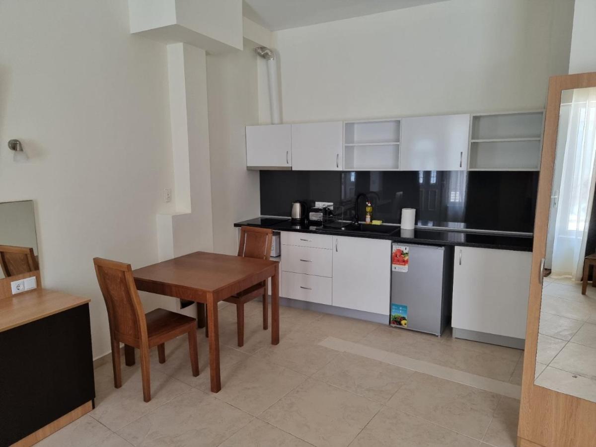 Бутикови Студиа Брита Kranevo Exterior foto