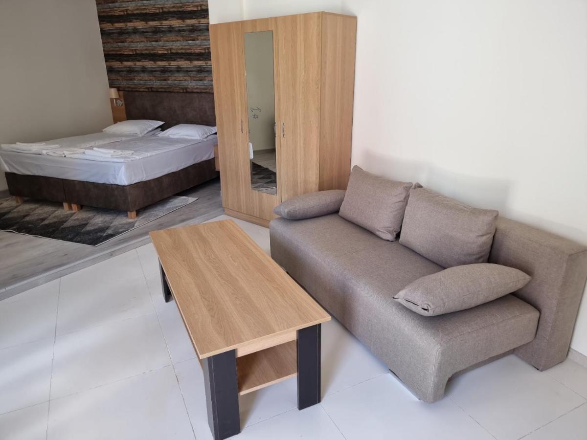 Бутикови Студиа Брита Kranevo Exterior foto