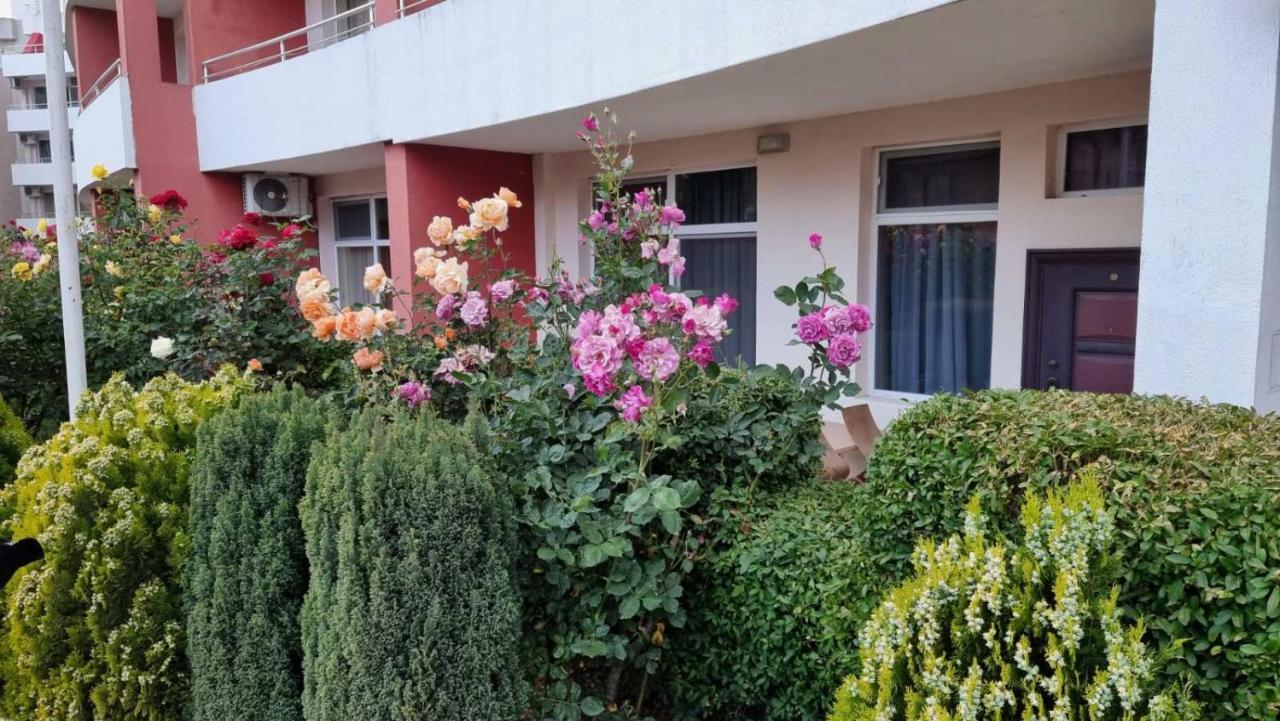 Бутикови Студиа Брита Kranevo Exterior foto